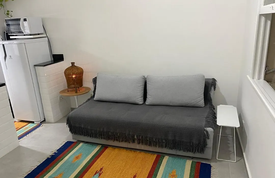 Aconchegante apartamento na quadra da praia-1